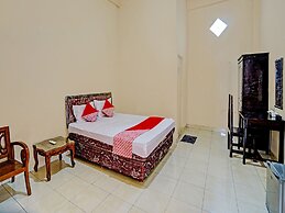 OYO Life 91984 Taufik Kost Syariah