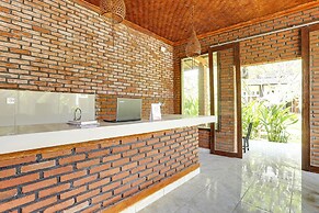 SPOT ON 90882 Sari Homestay Near Garuda Wisnu Kencana