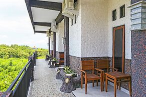SPOT ON 90882 Sari Homestay Near Garuda Wisnu Kencana