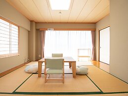 Chateraise Lodge Kasugai