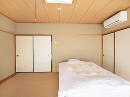 Chateraise Lodge Kasugai