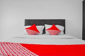 OYO 90241 SIROOMS Apartmen Gunung Putri