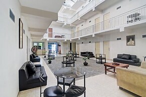 OYO 90499 Hotel Fortune