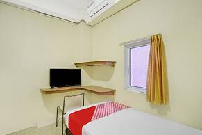 OYO 90499 Hotel Fortune