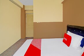 OYO 90499 Hotel Fortune