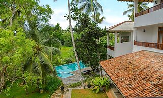 Serenity Boutique Unawatuna