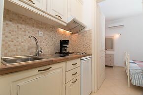 9 Muses Naxos beach hotel