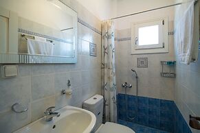 9 Muses Naxos beach hotel