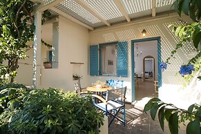 9 Muses Naxos beach hotel