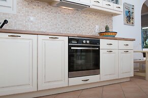 9 Muses Naxos beach hotel