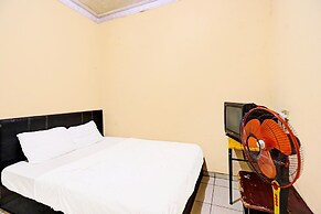 SPOT ON 92323 Ririn Homestay