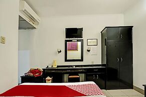 Super OYO 91805 Hotel Wisma Bari