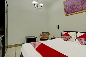 Super OYO 91805 Hotel Wisma Bari