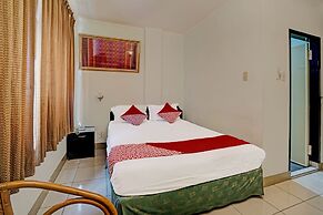 Super OYO 91805 Hotel Wisma Bari