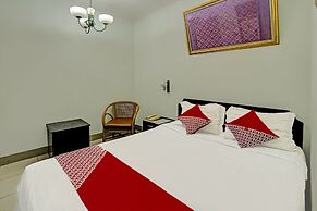 Super OYO 91805 Hotel Wisma Bari