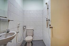 Super OYO 91805 Hotel Wisma Bari