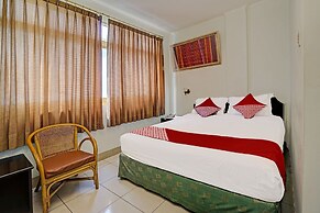 Super OYO 91805 Hotel Wisma Bari