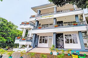 Super OYO Collection O 92277 Setra Priangan Guest House