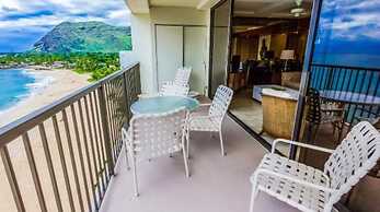 West Oahu Studio Condo at Makaha Beach