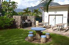 West Oahu Studio Condo at Makaha Beach