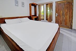 OYO 92275 Tastura Homestay