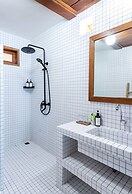 Kanna Seafront Estate