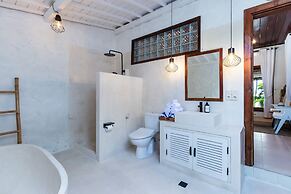 Kanna Seafront Estate