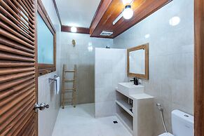 Kanna Seafront Estate