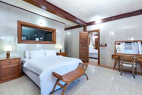 Kanna Seafront Estate