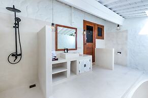 Kanna Seafront Estate