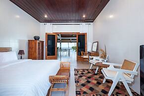 Kanna Seafront Estate