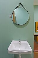 Capital O 92105 A'shanti Inn