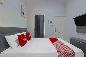 Capital O 92105 A'shanti Inn