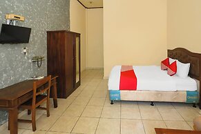 Super OYO 3978 Hotel Danau Indah