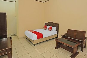 Super OYO 3978 Hotel Danau Indah