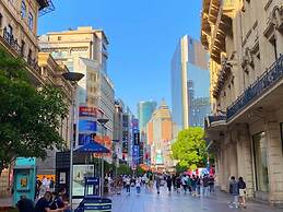 Dayin International Youth Hostel (Shanghai Nanjing East Road;People's 