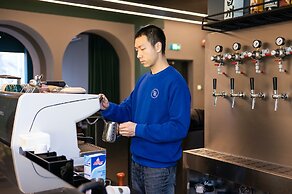 Dayin International Youth Hostel (Shanghai Nanjing East Road;People's 