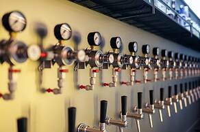 Dayin International Youth Hostel (Shanghai Nanjing East Road;People's 