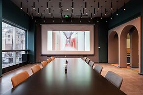 Dayin International Youth Hostel (Shanghai Nanjing East Road;People's 