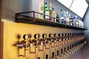 Dayin International Youth Hostel (Shanghai Nanjing East Road;People's 