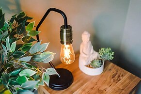 Elegant 2BD Family Retreat Blackpool Town!