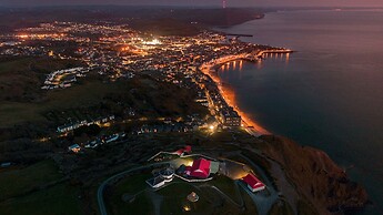 Forester's Retreat Glamping - Cambrian Mountains