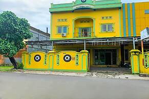 OYO 92326 Hotel Melati Bm Pangkep