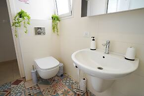 YalaRent Villa Enorma with Private Pool