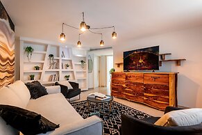 YalaRent Villa Enorma with Private Pool