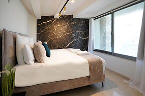 YalaRent Villa Enorma with Private Pool