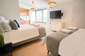 YalaRent Villa Enorma with Private Pool