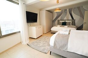 YalaRent Villa Enorma with Private Pool