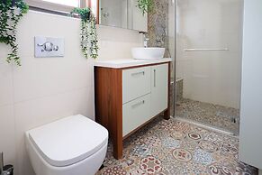 YalaRent Villa Enorma with Private Pool