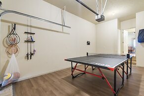 Rest Nest in the Heart of Ozark's Nature!